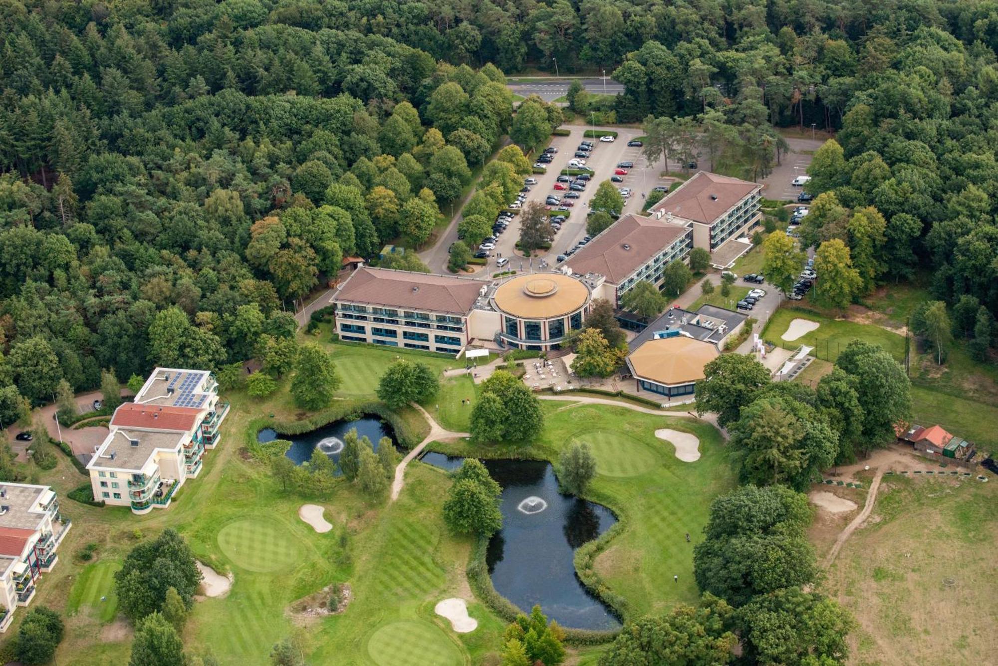 Hotel Doubletree By Hilton Royal Parc Soestduinen Exterior foto